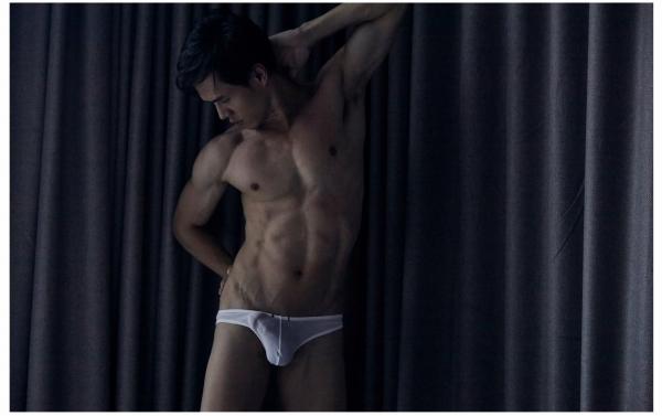 AWESOME-MEN-5--Prinzzer